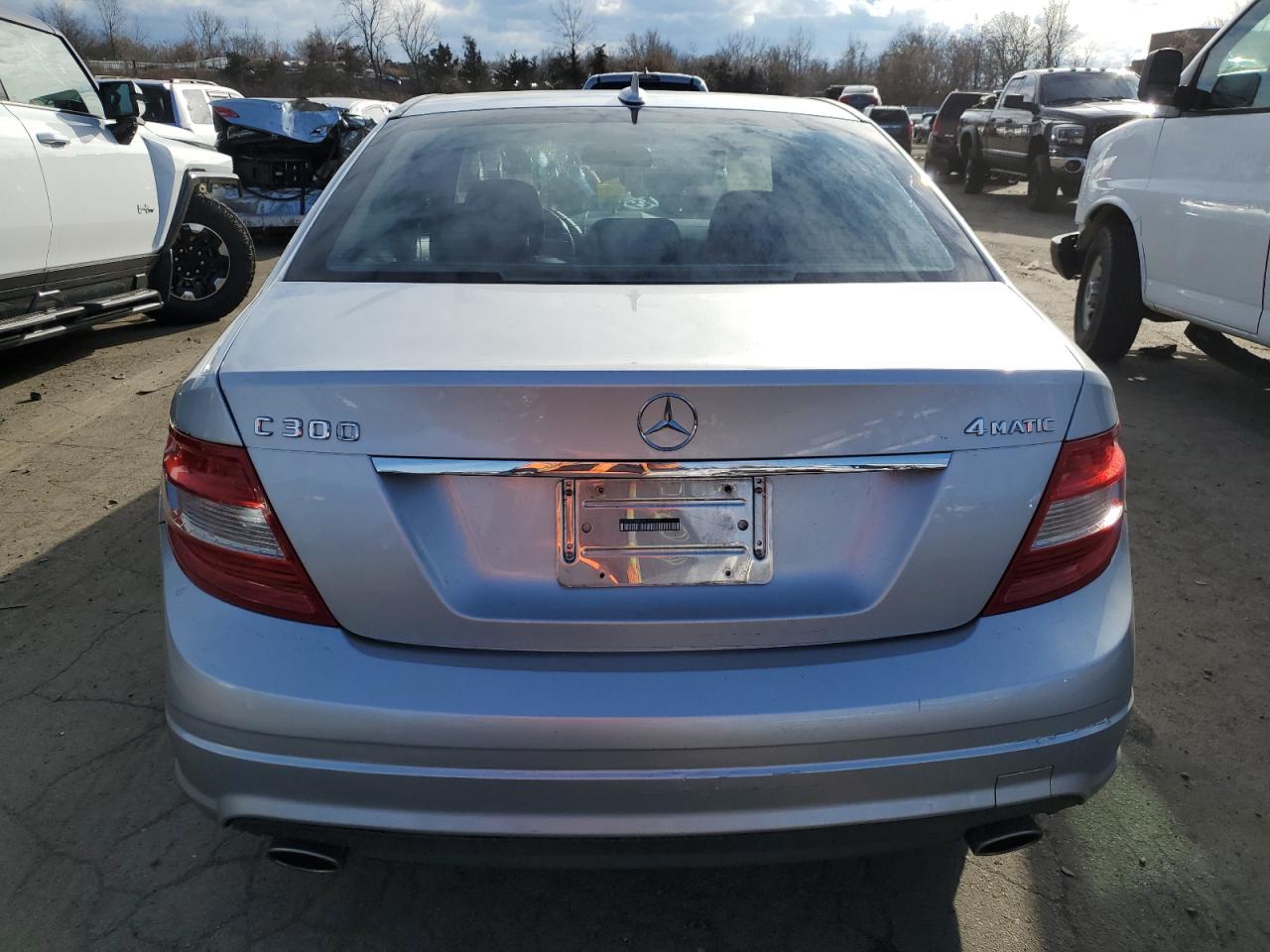 WDDGF8BB3AR117701 2010 Mercedes-Benz C 300 4Matic WDDGF8BB3AR117701 2010 Mercedes-Benz C 300 4Matic
