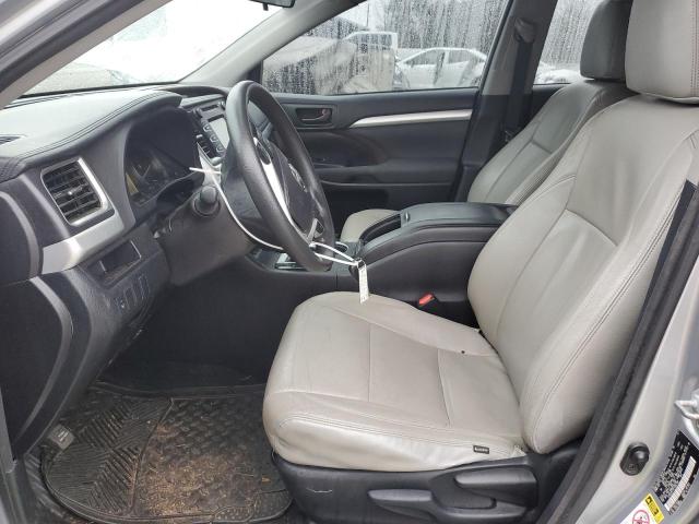 VIN 5TDZKRFH2FS062198 2015 Toyota Highlander, LE no.7