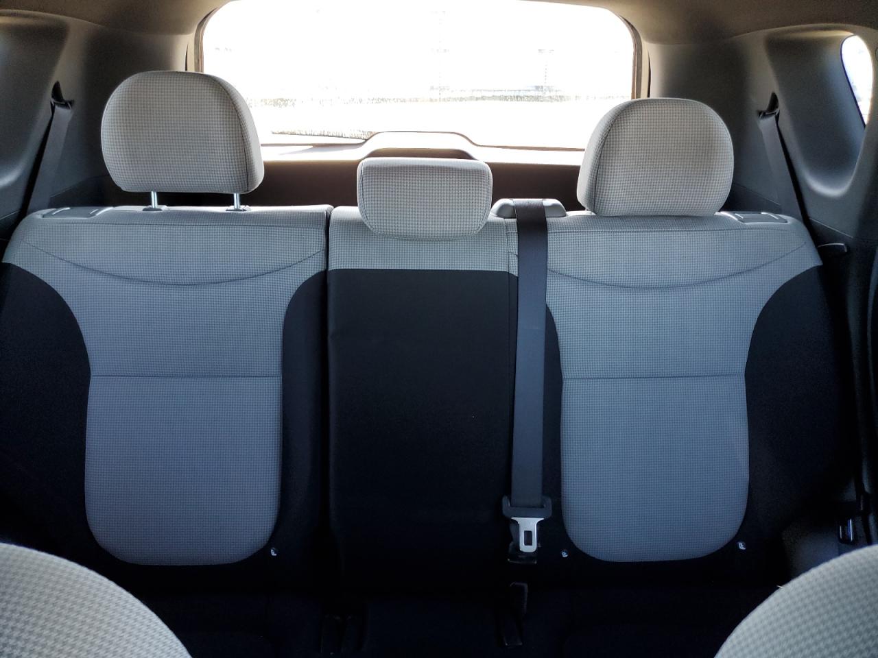 KNDJN2A2XH7885666 2017 Kia Soul