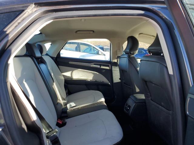3FA6P0HD3KR215703 | 2019 Ford fusion se
