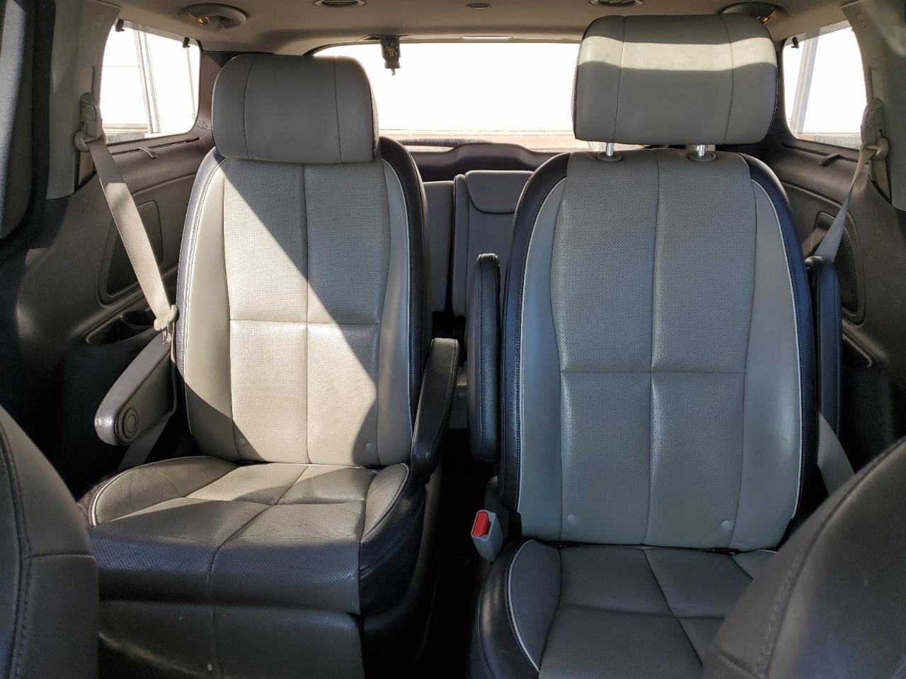 2015 Kia Sedona Sxl vin: KNDME5C14F6042858