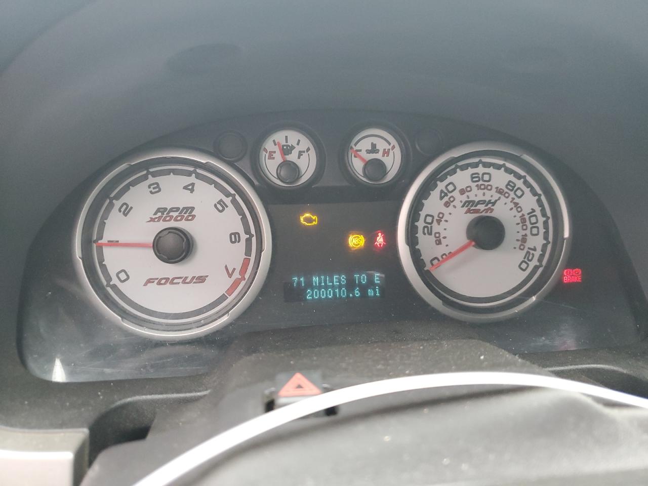 1FAHP33N88W246333 2008 Ford Focus Se