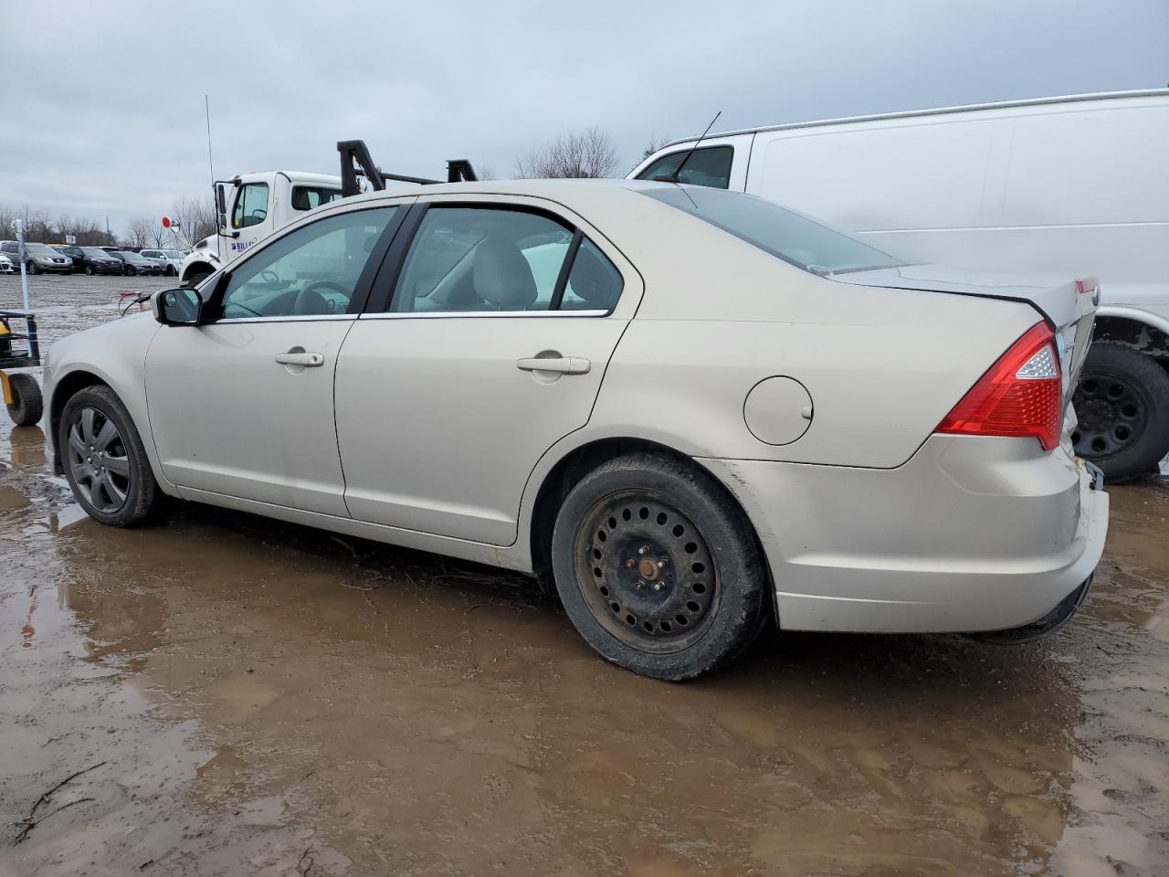 3FAHP0HA7AR364161 2010 Ford Fusion Se