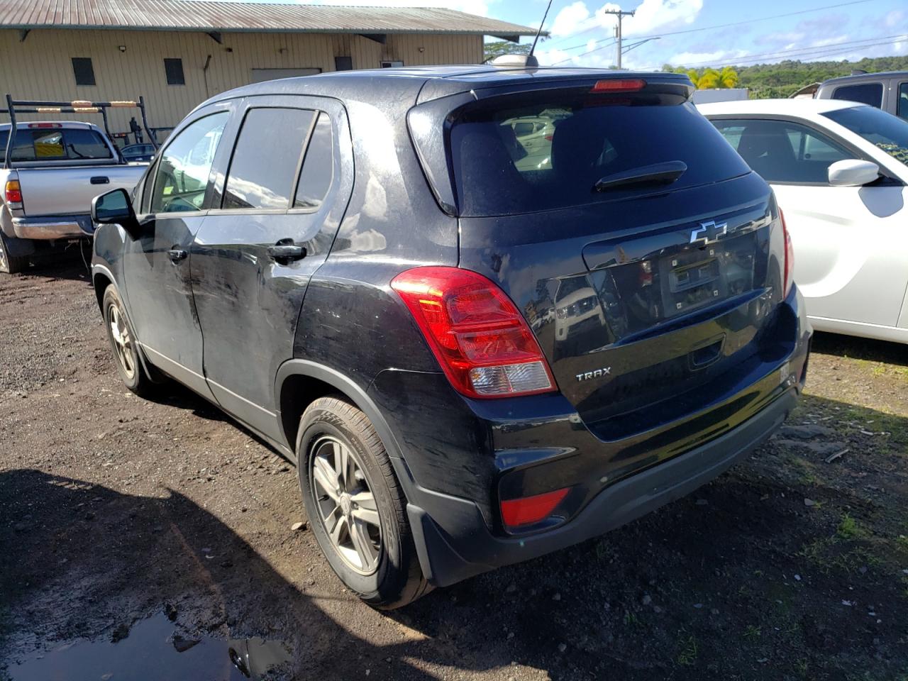 2020 Chevrolet Trax Ls vin: 3GNCJKSB6LL239216