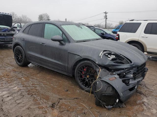 VIN WP1AG2A53JLB62709 2018 Porsche Macan, Gts no.4