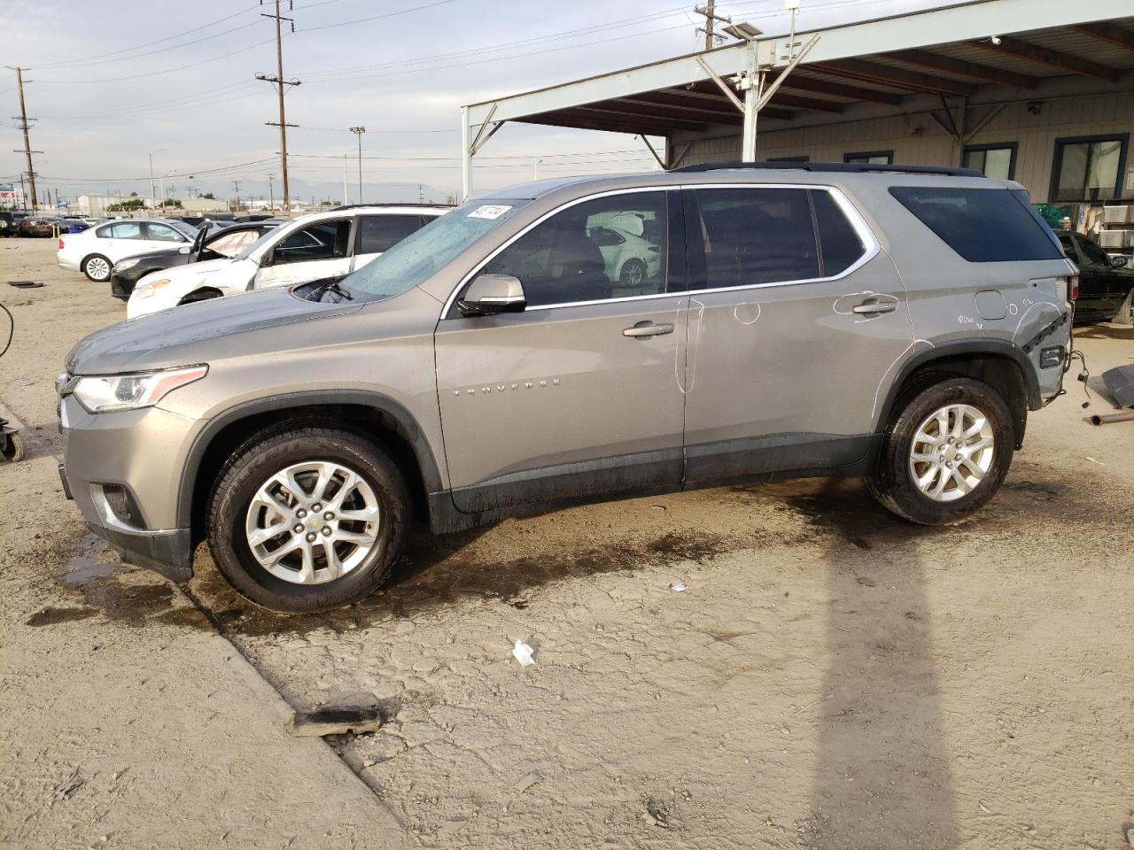 1GNERHKW7KJ211809 2019 Chevrolet Traverse Lt