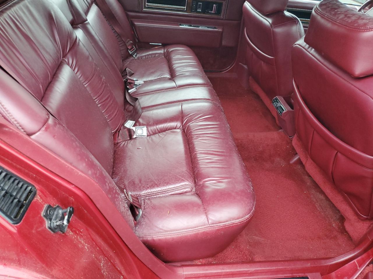 1G6CD53B0N4223993 1992 Cadillac Deville