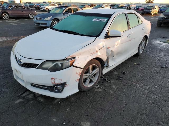 2014 Toyota Camry Hybrid 