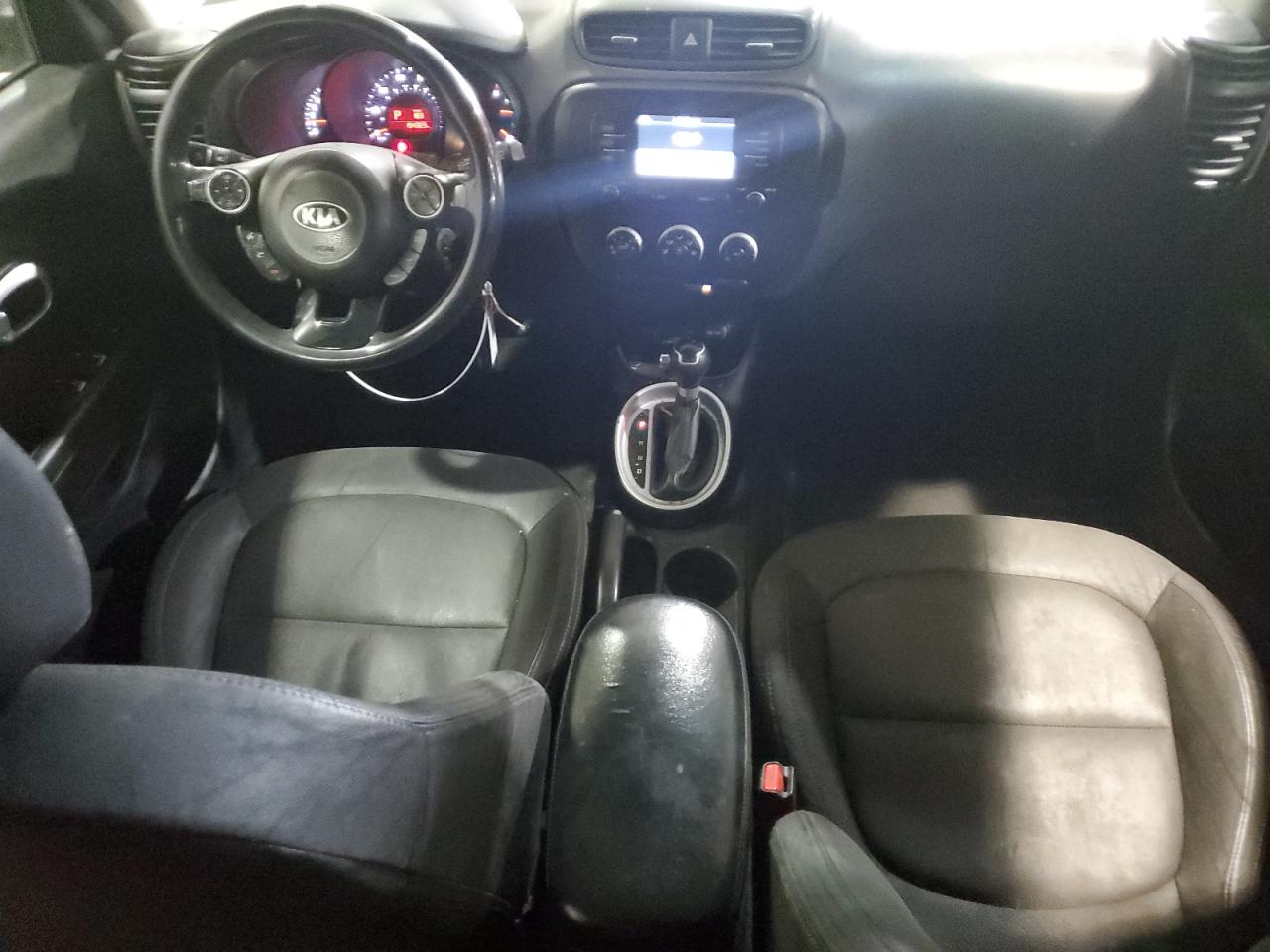 KNDJN2A2XK7656458 2019 Kia Soul