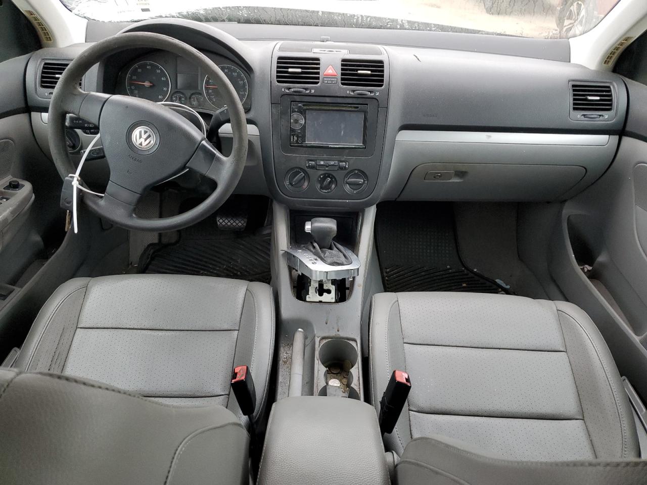 3VWSG71K46M764207 2006 Volkswagen Jetta 2.5 Option Package 1