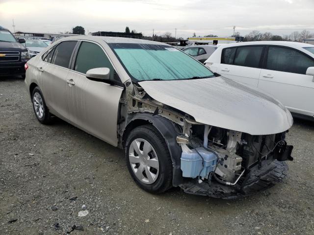 Vin: 4t1bf1fk1hu364711, lot: 82393173, toyota camry le 20174