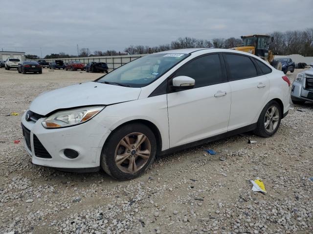 Lot #2423520279 2014 FORD FOCUS SE salvage car