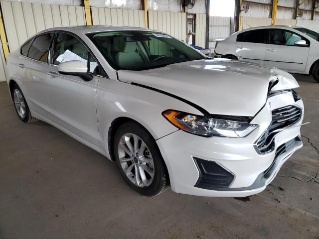 VIN 3FA6P0HD4KR268930 2019 Ford Fusion, SE no.4