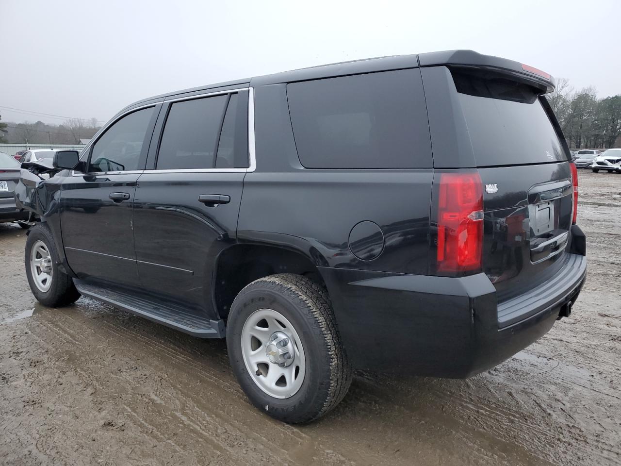 VIN: 1GNSKFKC8JR208290 2018 CHEVROLET TAHOE