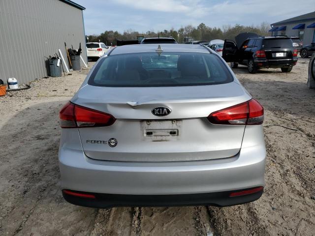 3KPFK4A77HE085476 | 2017 KIA FORTE LX