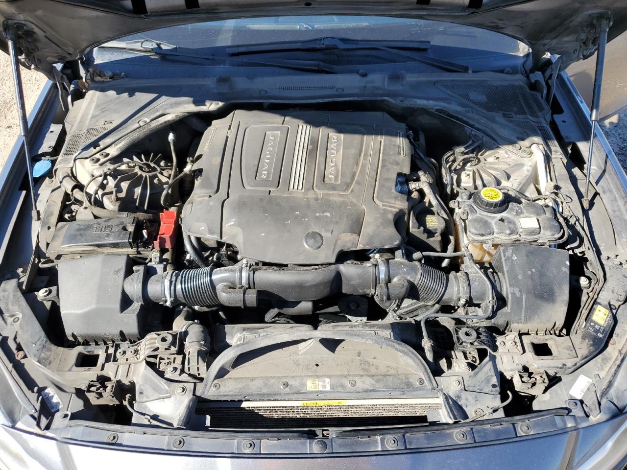 SAJBG4BV7GCY09171 2016 Jaguar Xf S