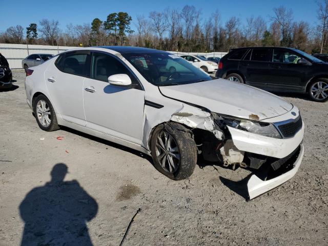 VIN 5YFBURHE4FP215588 2015 Toyota Corolla, S Plus no.4