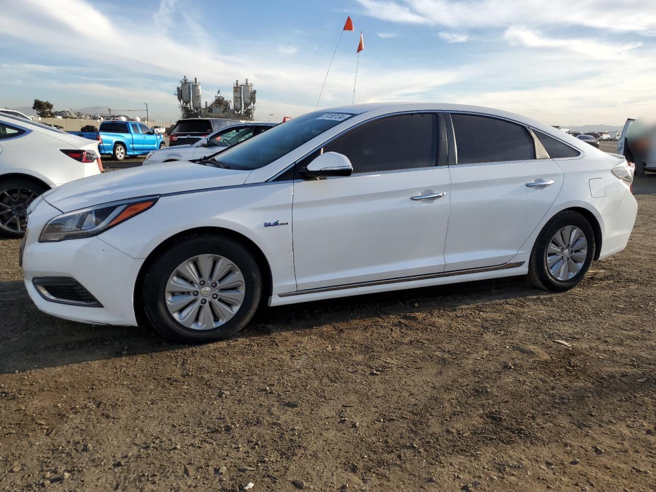 2016 Hyundai Sonata Hybrid vin: KMHE24L16GA034830