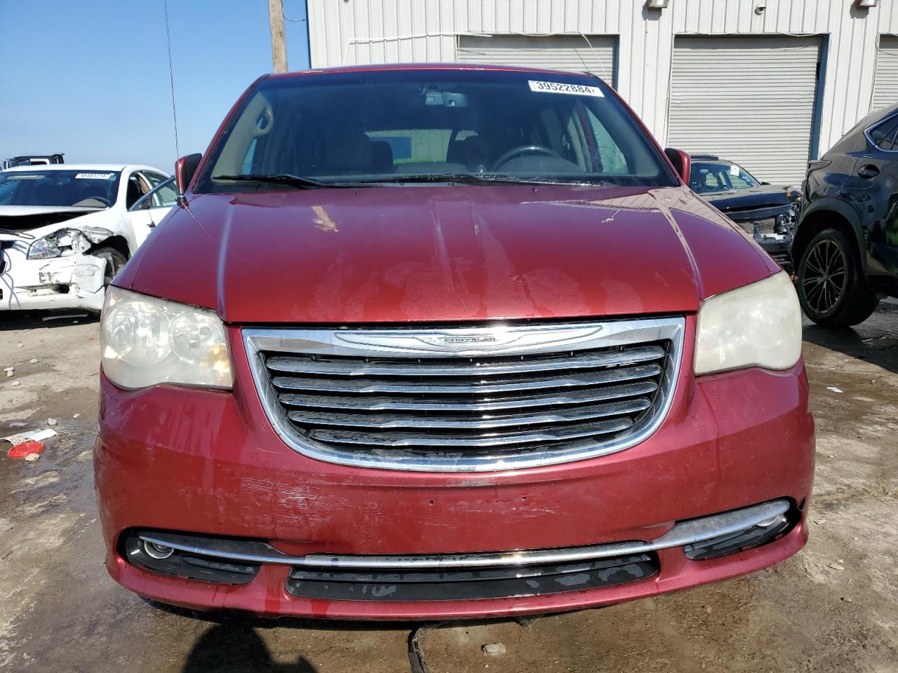 2A4RR5DG3BR705024 2011 Chrysler Town & Country Touring