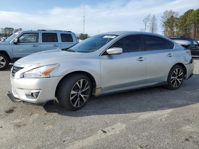 1N4AL3AP1EC401352 | 2014 NISSAN ALTIMA 2.5