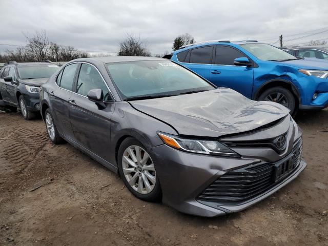 VIN 4T1B11HKXKU710838 2019 Toyota Camry, L no.4