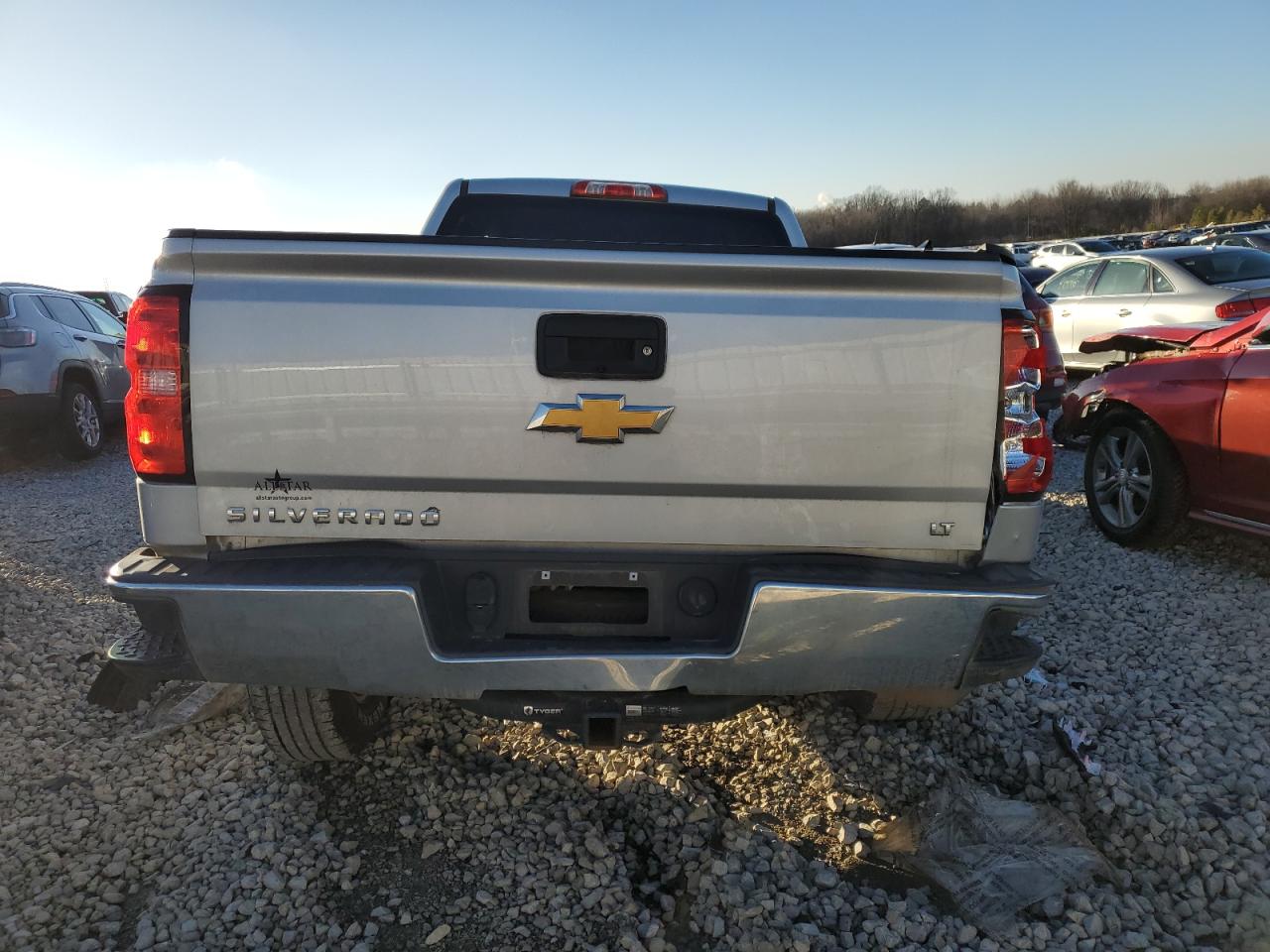 2018 Chevrolet Silverado C1500 Lt vin: 1GCRCREH5JZ151317