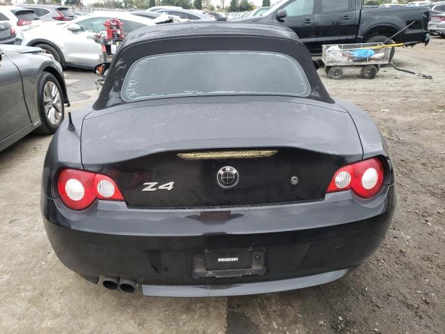 2005 BMW Z4 3.0 VIN: 4USBT53555LU10622 Lot: 40003984