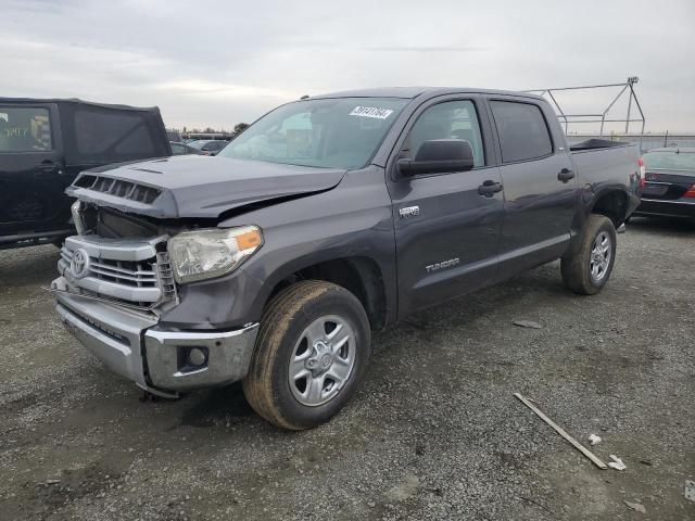 2015 Toyota Tundra 