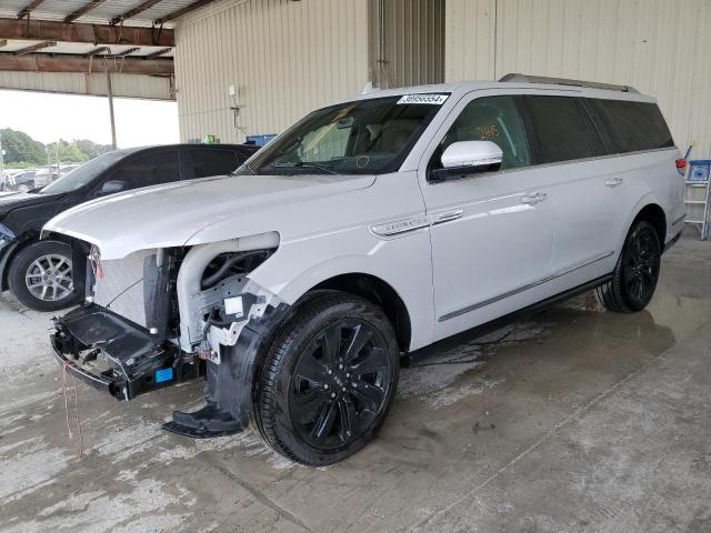 2023 Lincoln Navigator L Reserve