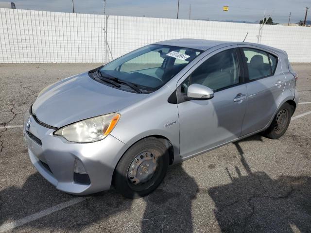 2013 Toyota Prius c 