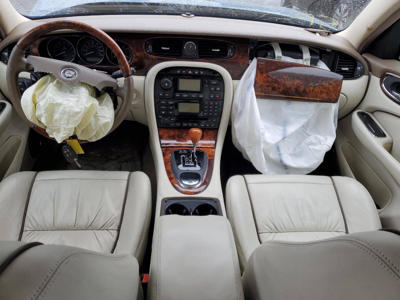 sajwa82c25sg44712 SAJWA82C25SG44712 2005 Jaguar Vandenplas