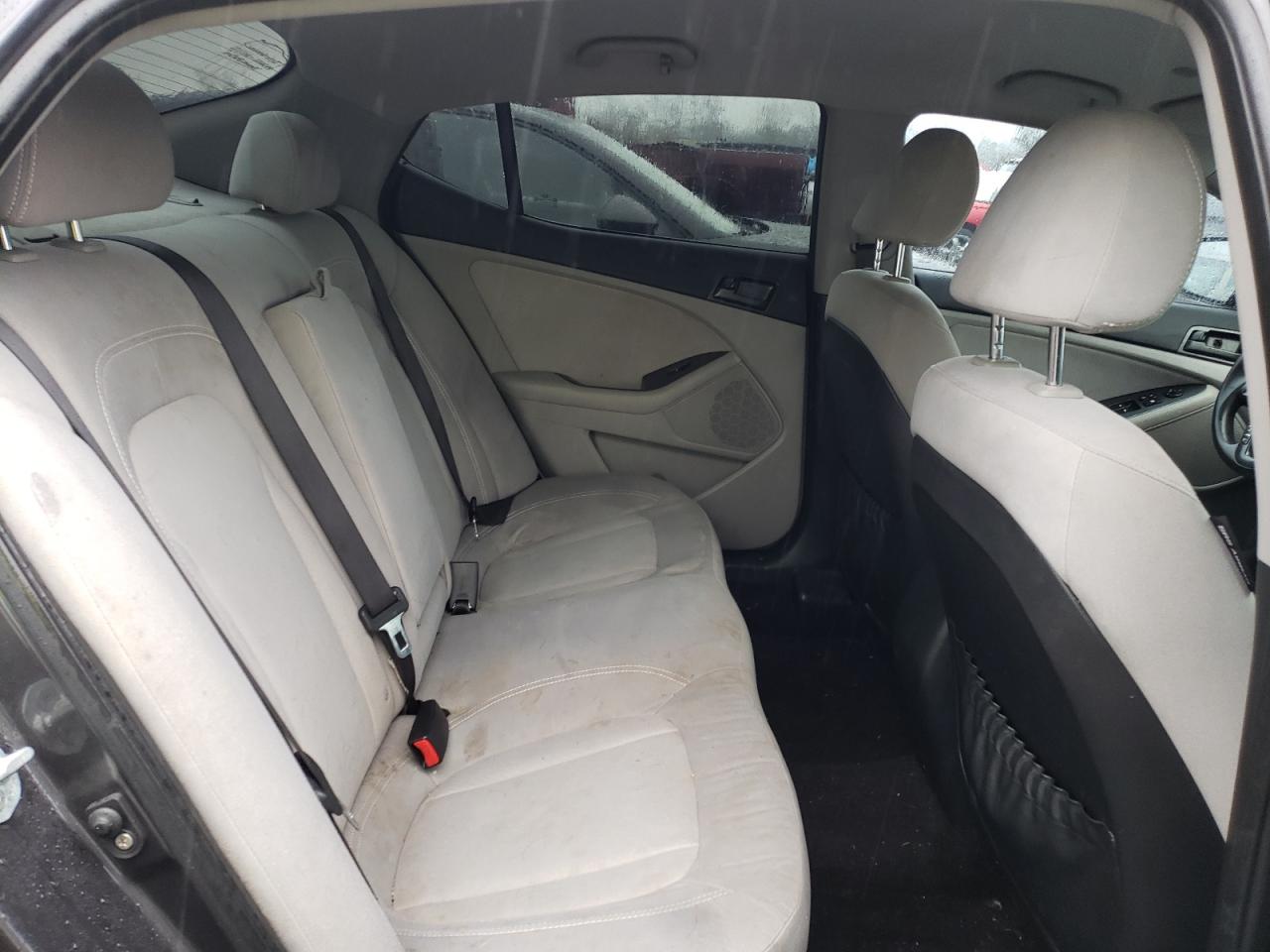 KNAGM4A78B5109444 2011 Kia Optima Lx