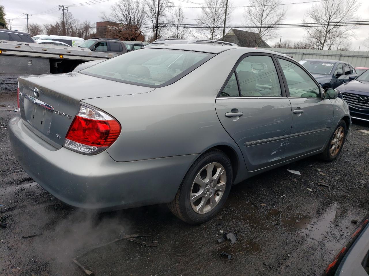 4T1BF30K95U611473 2005 Toyota Camry Le