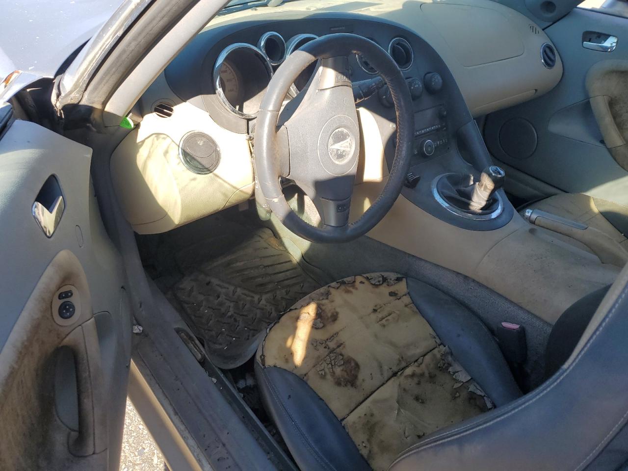 1G2MB33B56Y000827 2006 Pontiac Solstice