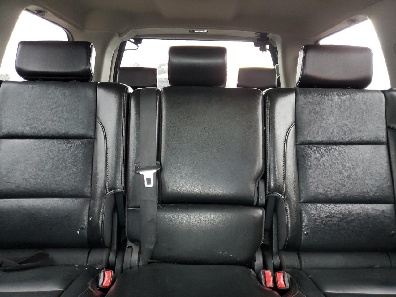 5n1aa0nc5bn600681 5N1AA0NC5BN600681 2011 Nissan Armada Sv