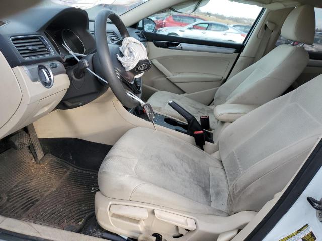 2017 VOLKSWAGEN PASSAT S 1VWAT7A3XHC010037