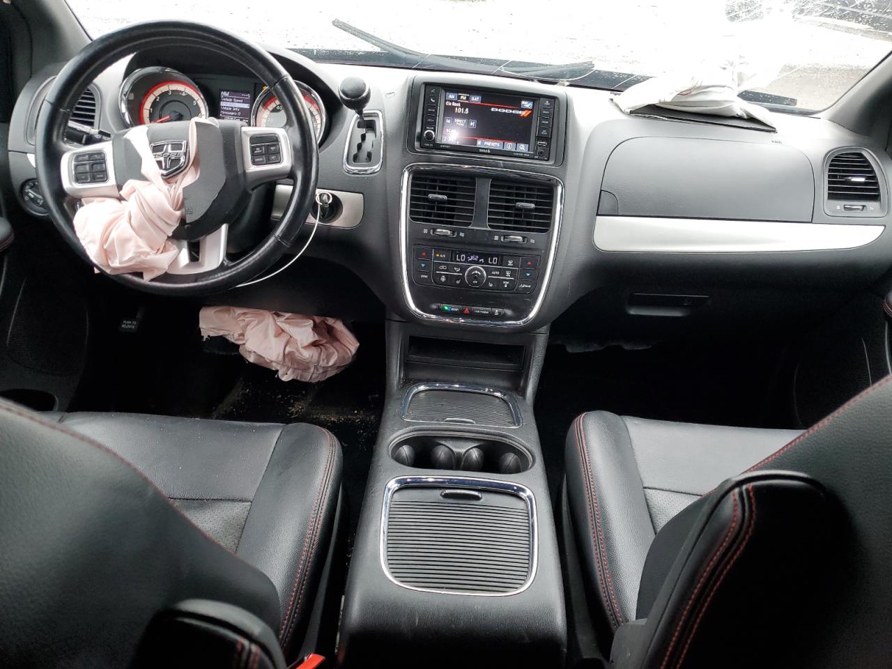 2C4RDGEG2HR857769 2017 Dodge Grand Caravan Gt