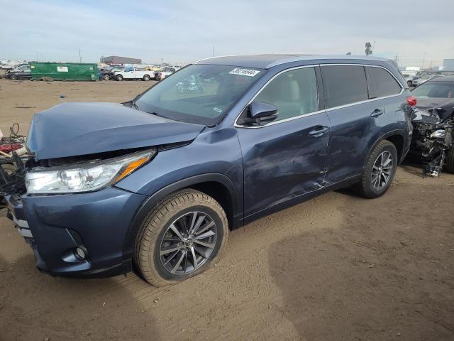 TOYOTA HIGHLANDER SE
