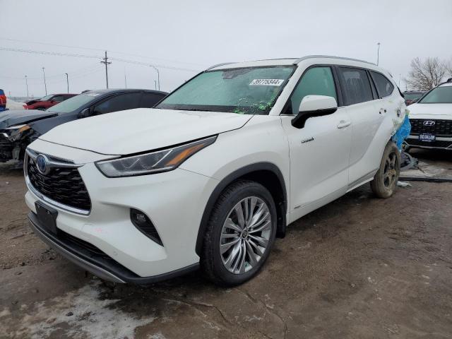 2021 Toyota Highlander Hybrid Platinum