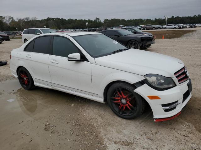 Lot #2473340126 2014 MERCEDES-BENZ C 250 salvage car