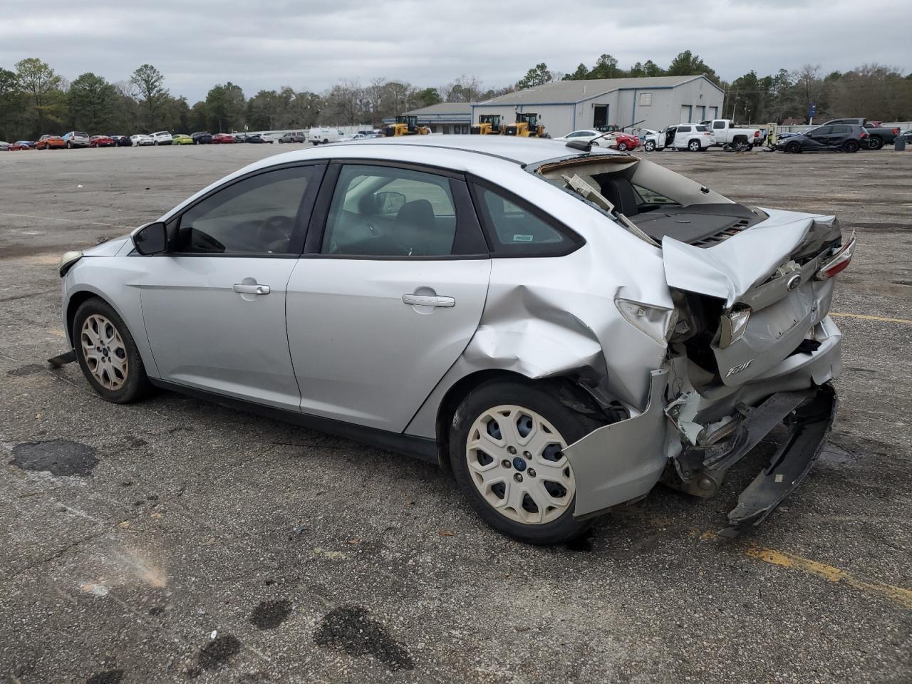 1FAHP3F26CL334339 2012 Ford Focus Se