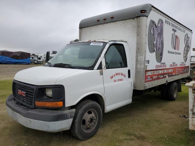 2005 GMC Savana Cutaway 