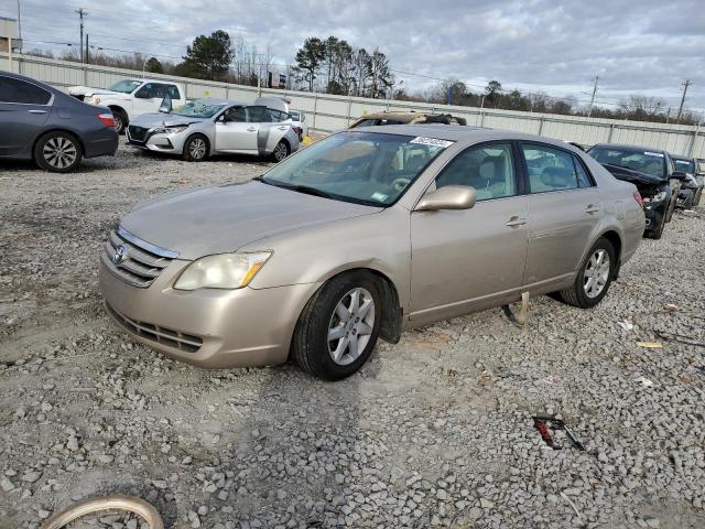 2005 Toyota Avalon XL