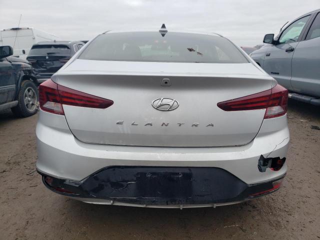 2019 HYUNDAI ELANTRA SE - 5NPD84LF8KH418216