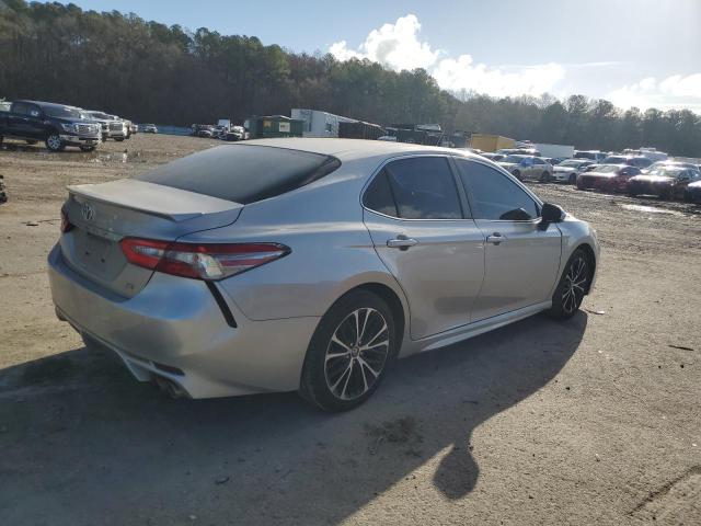 VIN 4T1B11HKXJU070094 2018 Toyota Camry, L no.3