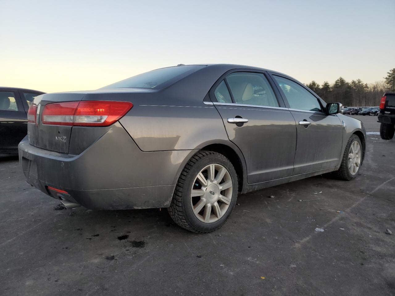 3lnhl2gc7br758552 3LNHL2GC7BR758552 2011 Lincoln Mkz