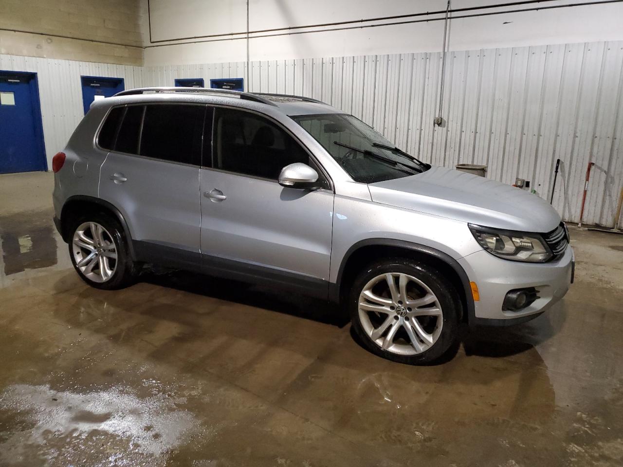 WVGBV7AX5CW595195 2012 Volkswagen Tiguan S