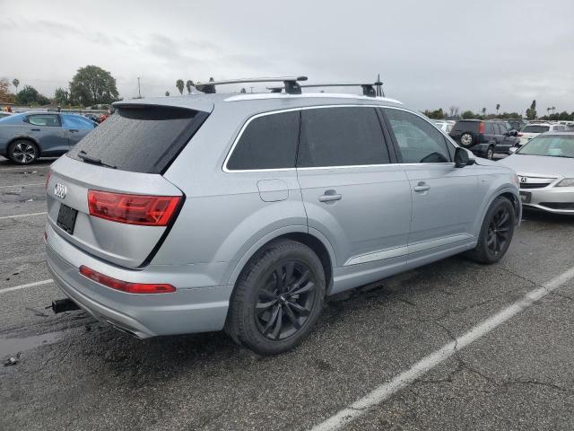 WA1LAAF71KD046768 2019 AUDI Q7, photo no. 3