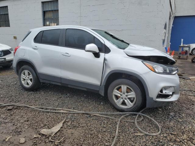 2020 Chevrolet Trax Ls VIN: 3GNCJNSB3LL129855 Lot: 39792224