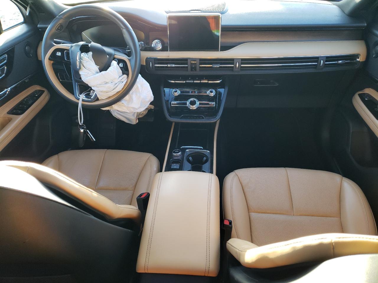 5LMCJ2C97MUL00142 2021 Lincoln Corsair Reserve